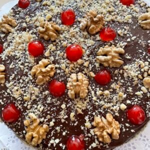 Torta de chocolate acalugado con nueces
